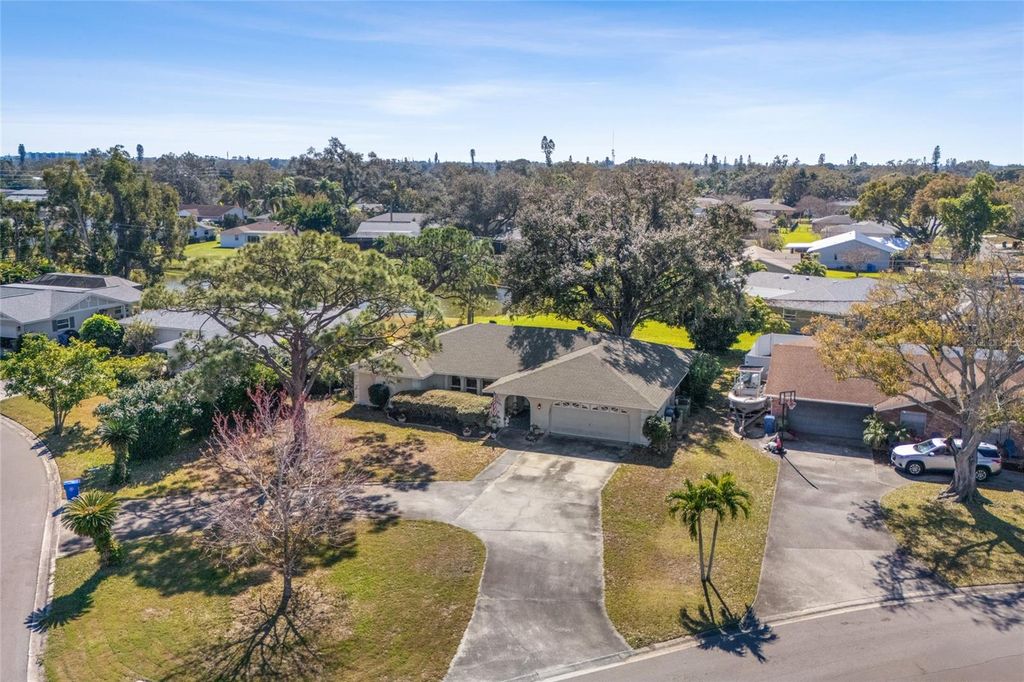 Photo of 3601 18th Avenue W, Bradenton, FL 34205 (MLS # A4681233)