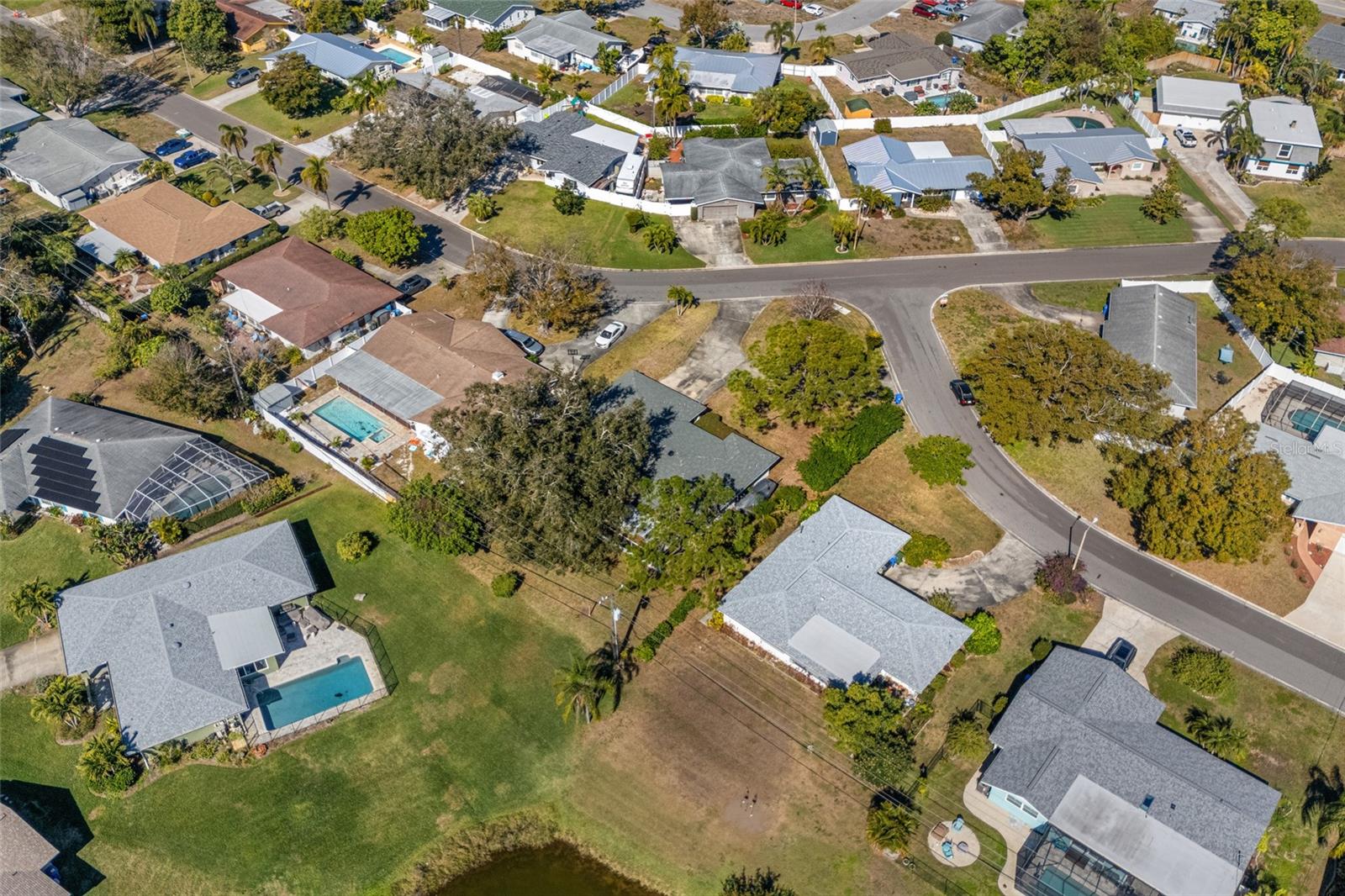 COUNTRY CLUB HEIGHTS FIRST ADD - Residential