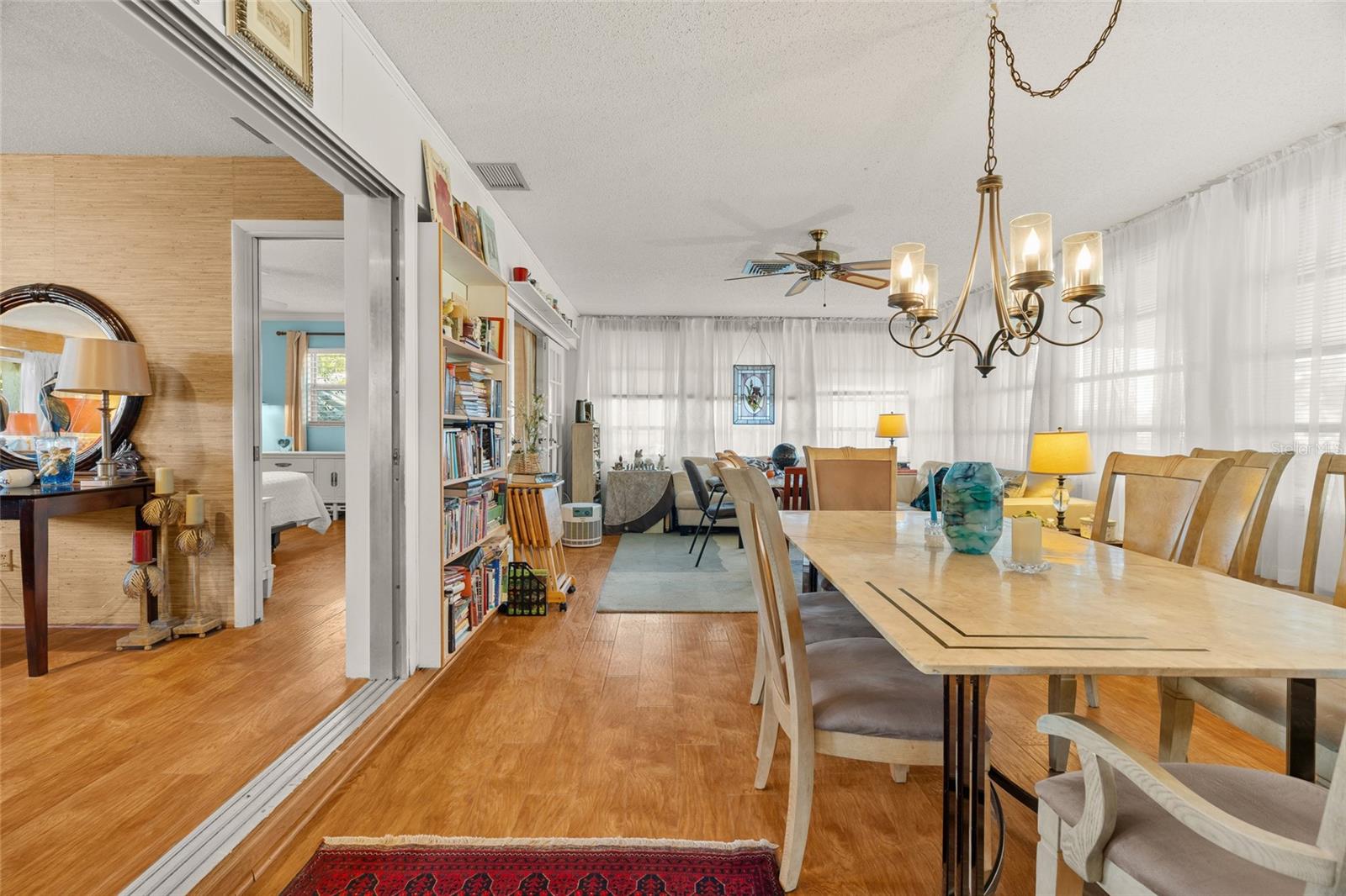 COUNTRY CLUB HEIGHTS FIRST ADD - Residential