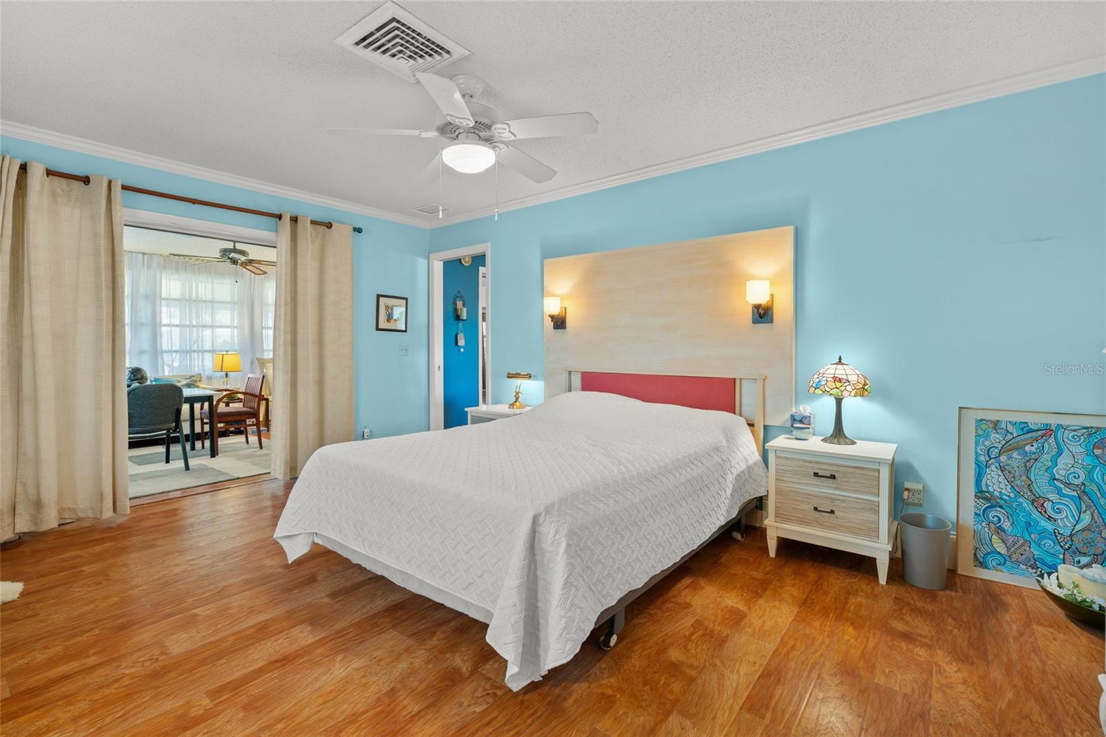 COUNTRY CLUB HEIGHTS FIRST ADD - Residential