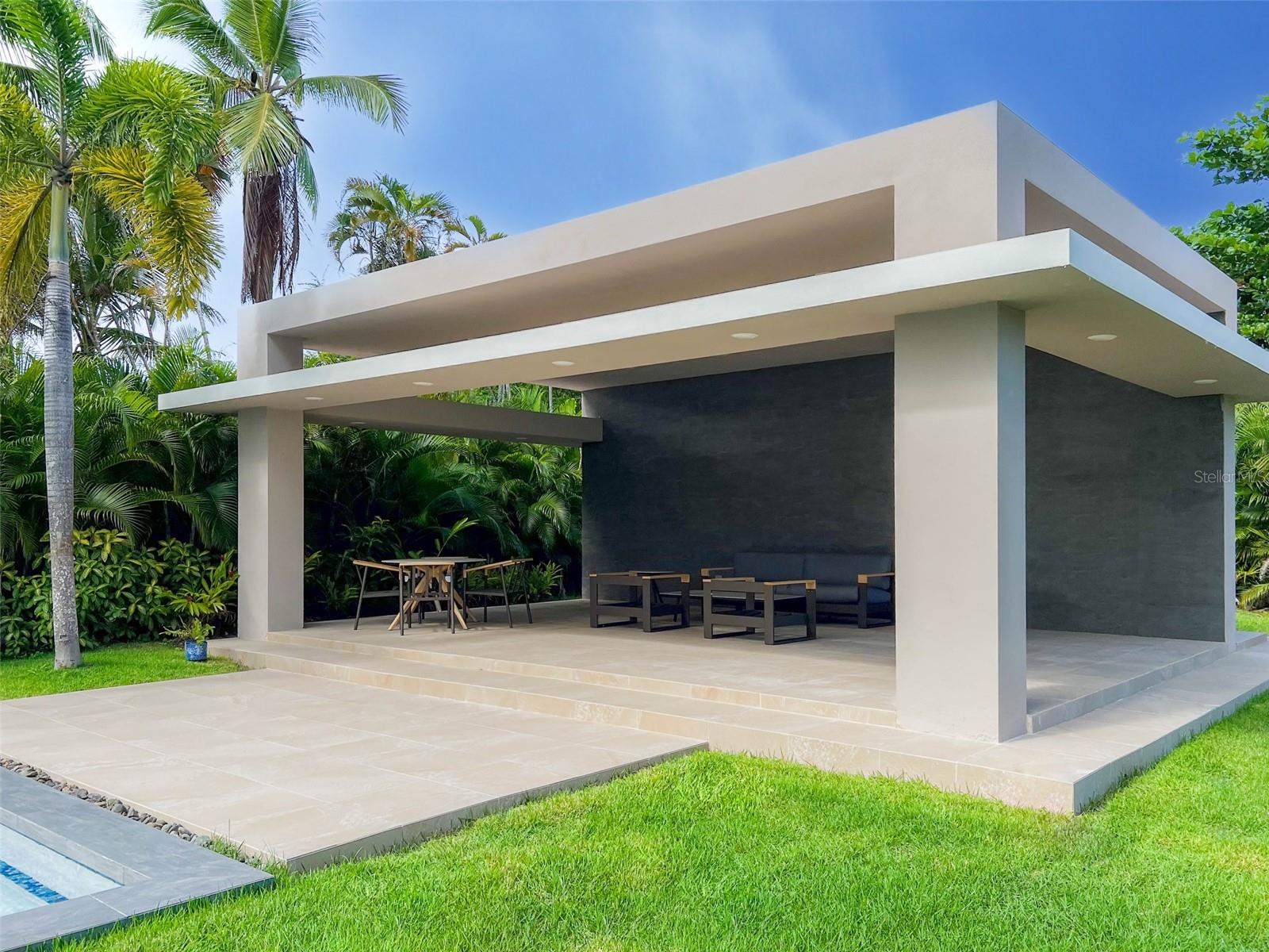 DORADO COUNTRY ESTATES - Residential