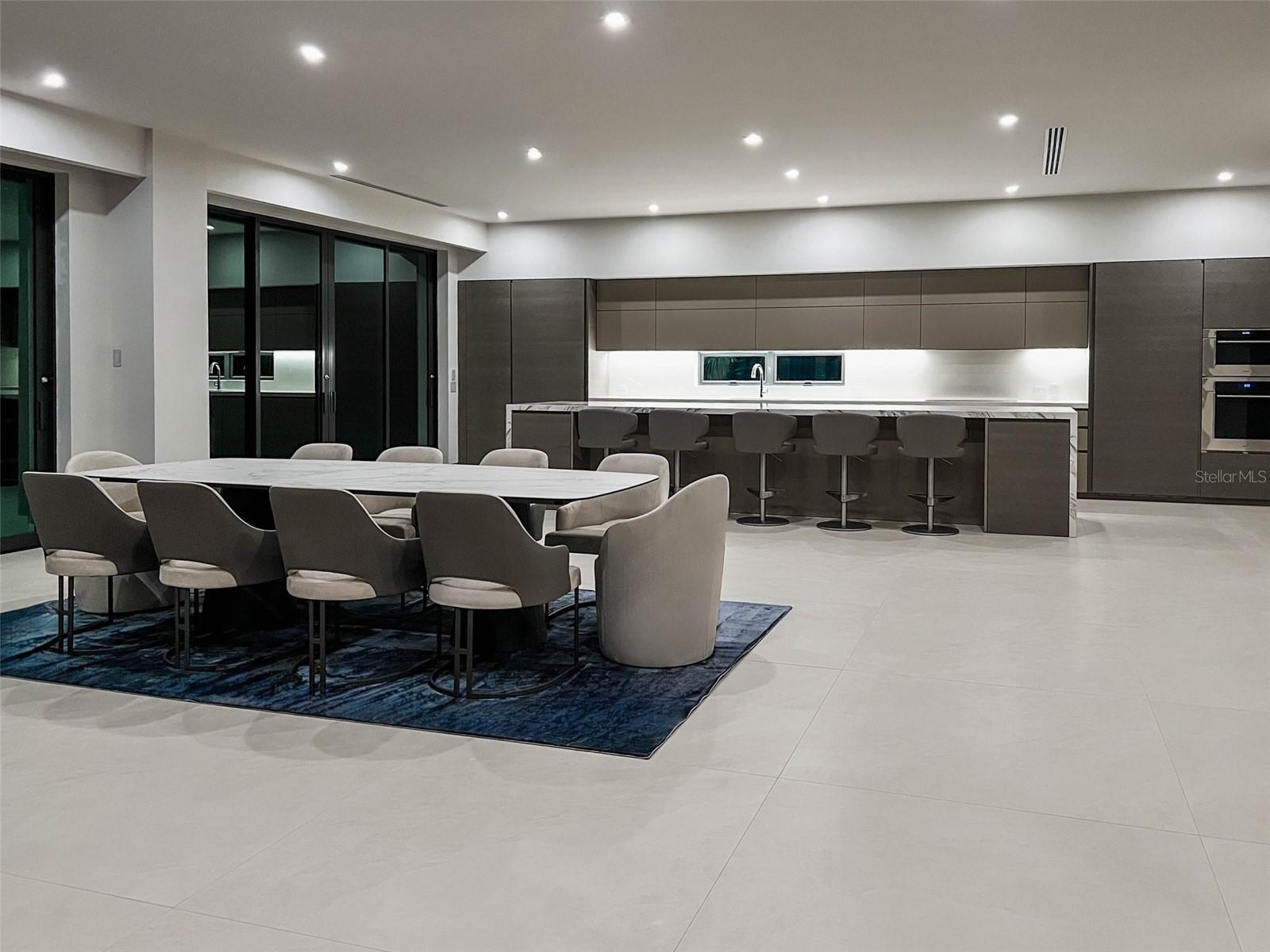 DORADO COUNTRY ESTATES - Residential