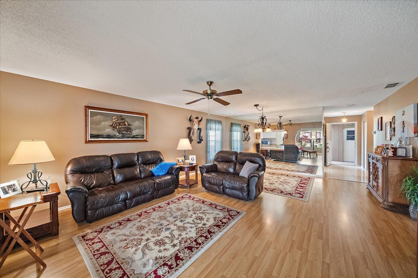 VILLAGE OAKS SEC C - Residential