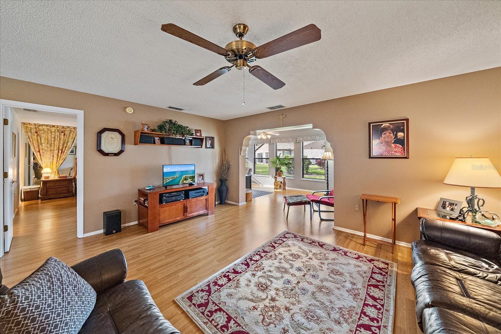 VILLAGE OAKS SEC C - Residential