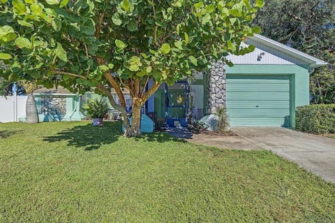 Photo of 2437 Fieldcrest Court, Holiday, FL 34691 (MLS # TB8562271)