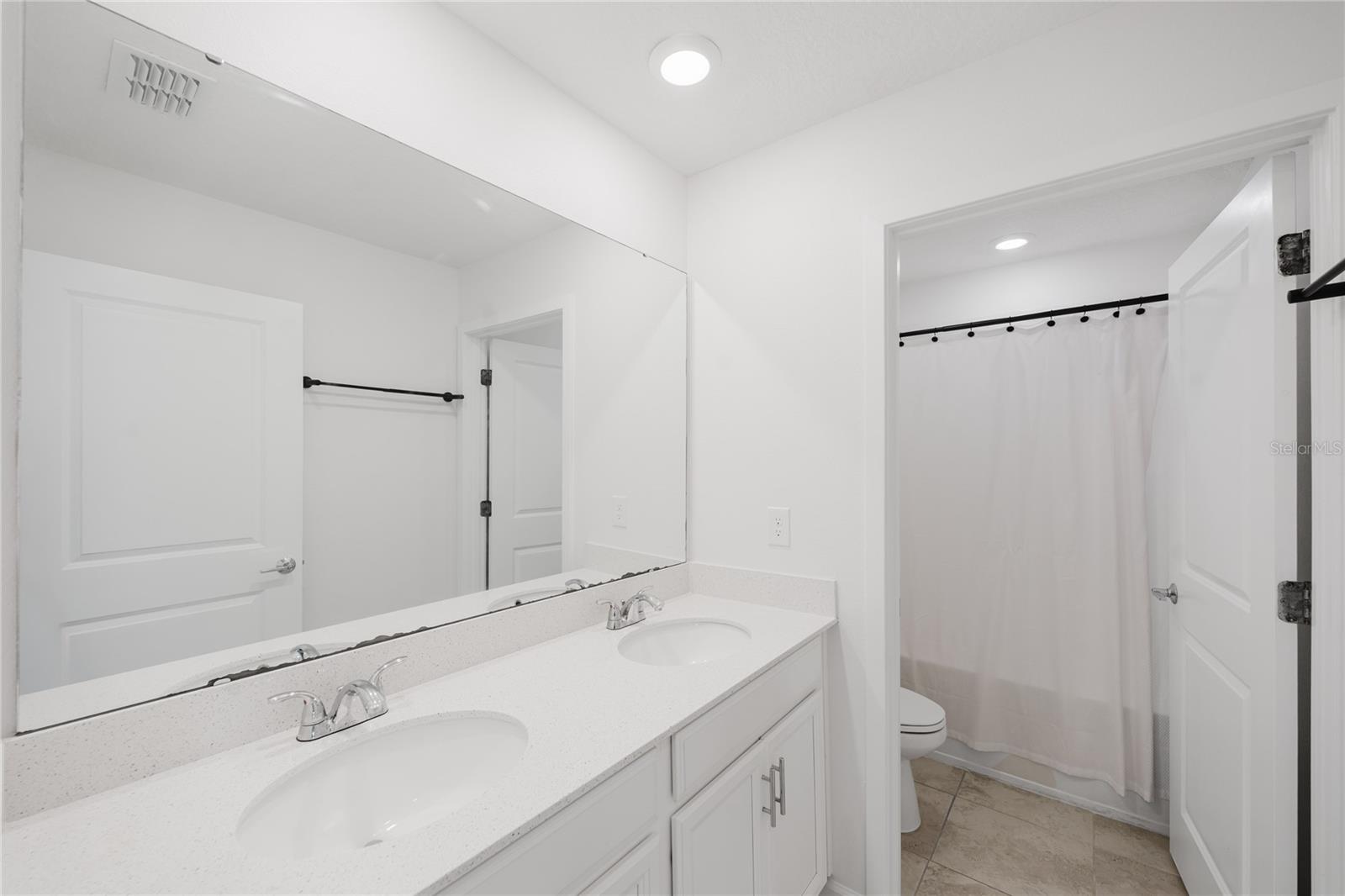 ARDEN PARK NORTH PH 4 - Residential Lease
