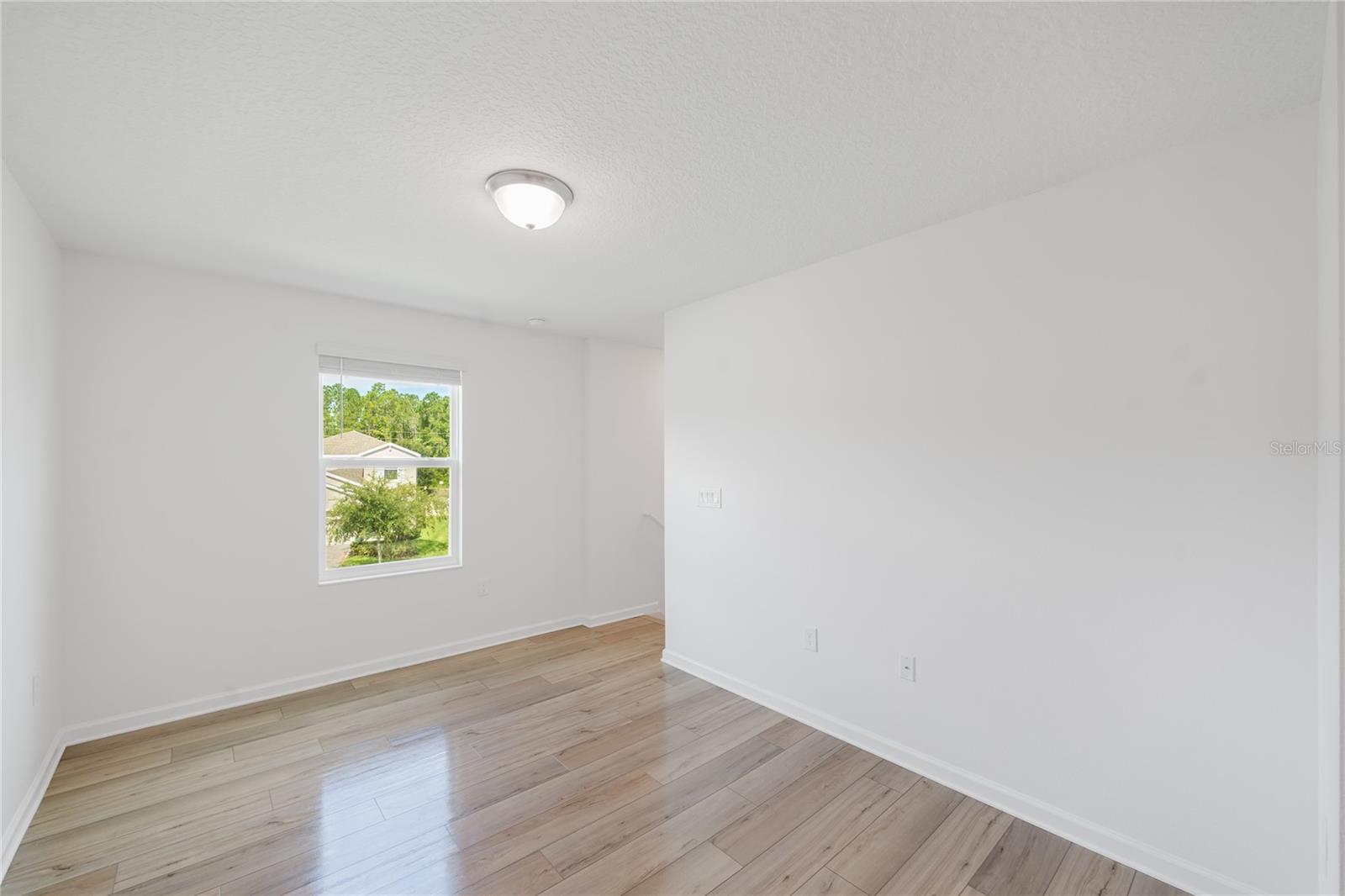 ARDEN PARK NORTH PH 4 - Residential Lease