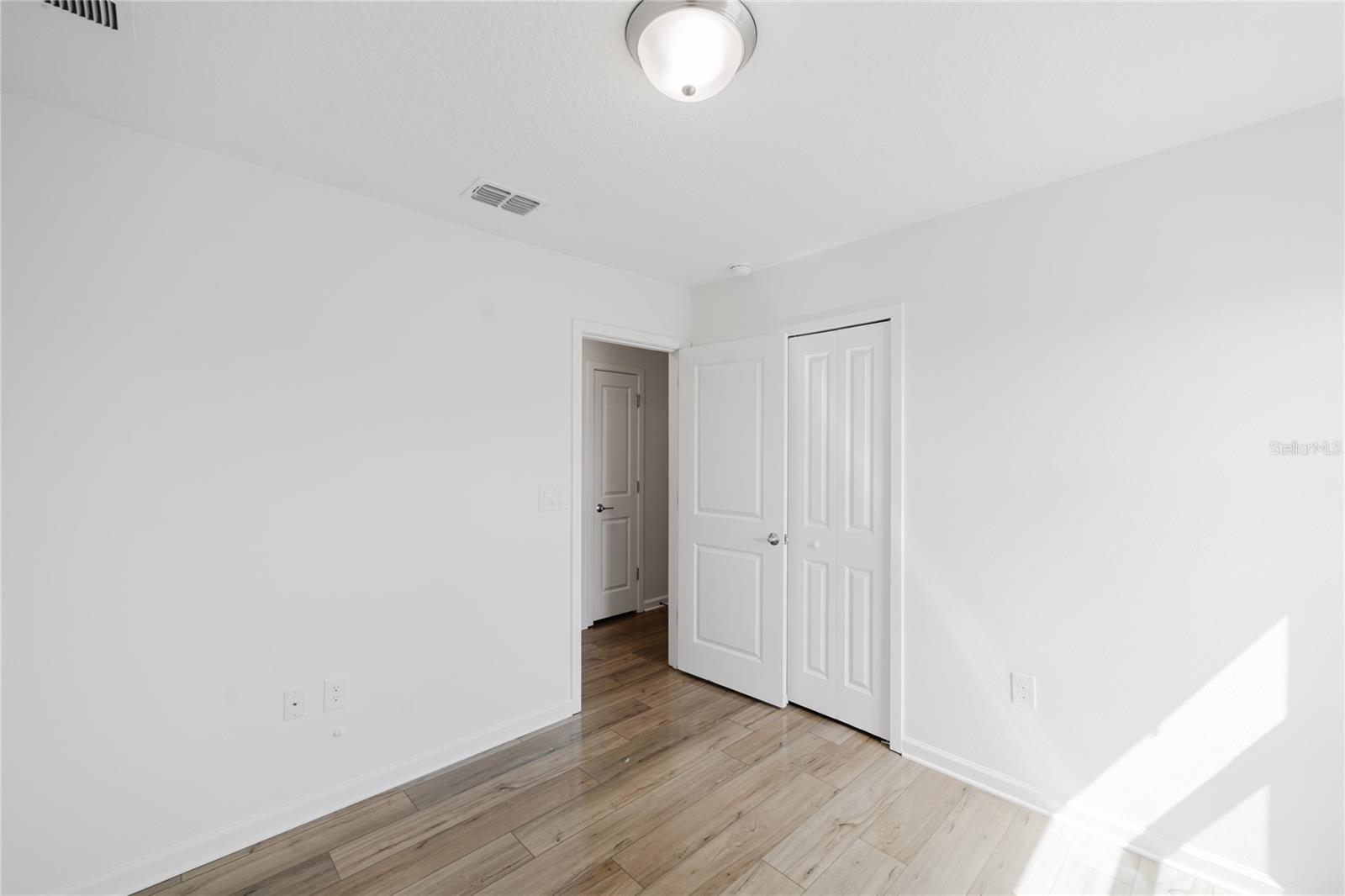 ARDEN PARK NORTH PH 4 - Residential Lease