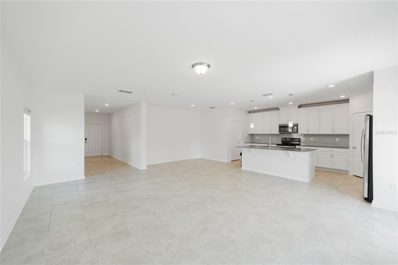 ARDEN PARK NORTH PH 4 - Residential Lease