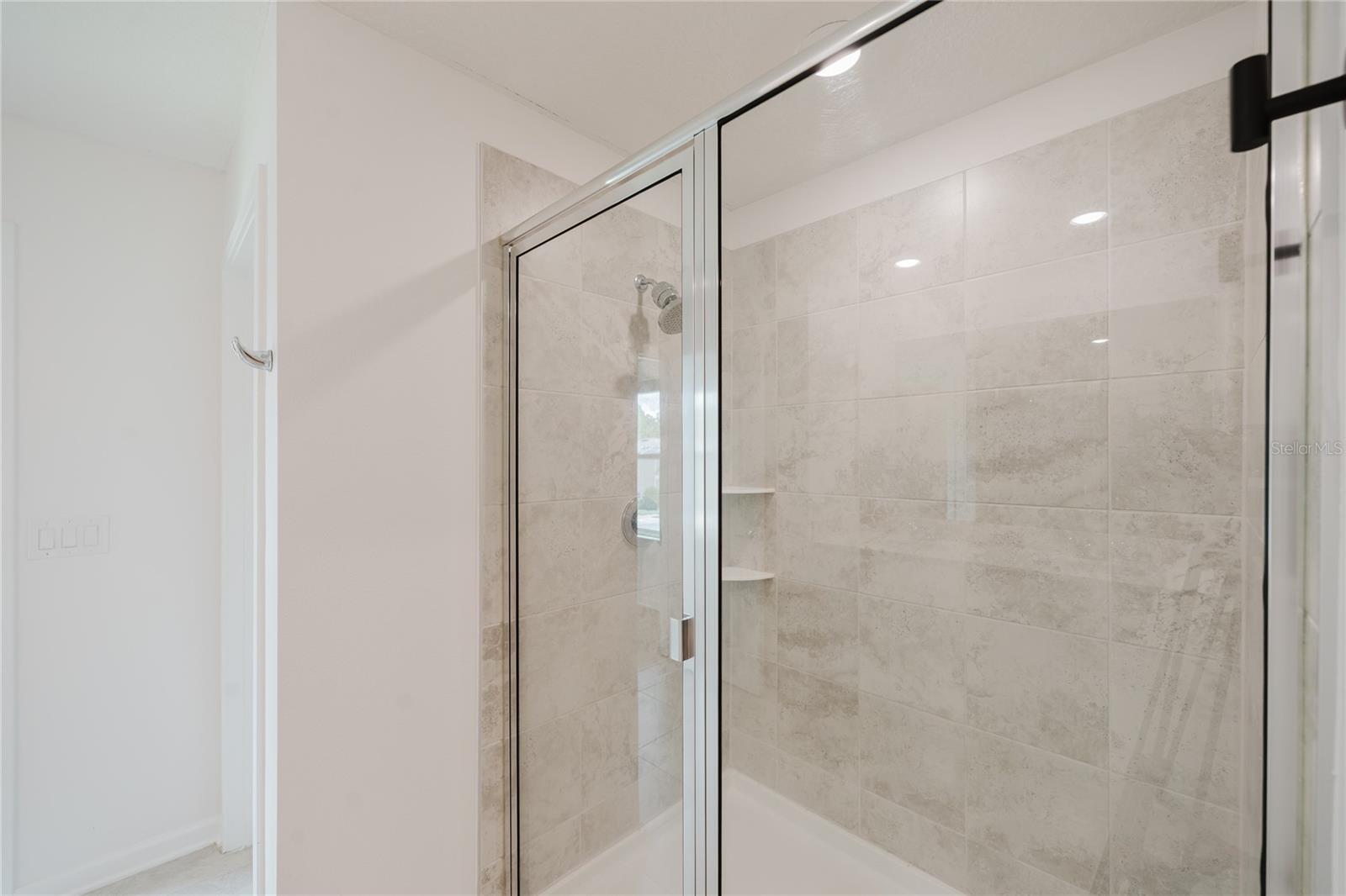 ARDEN PARK NORTH PH 4 - Residential Lease