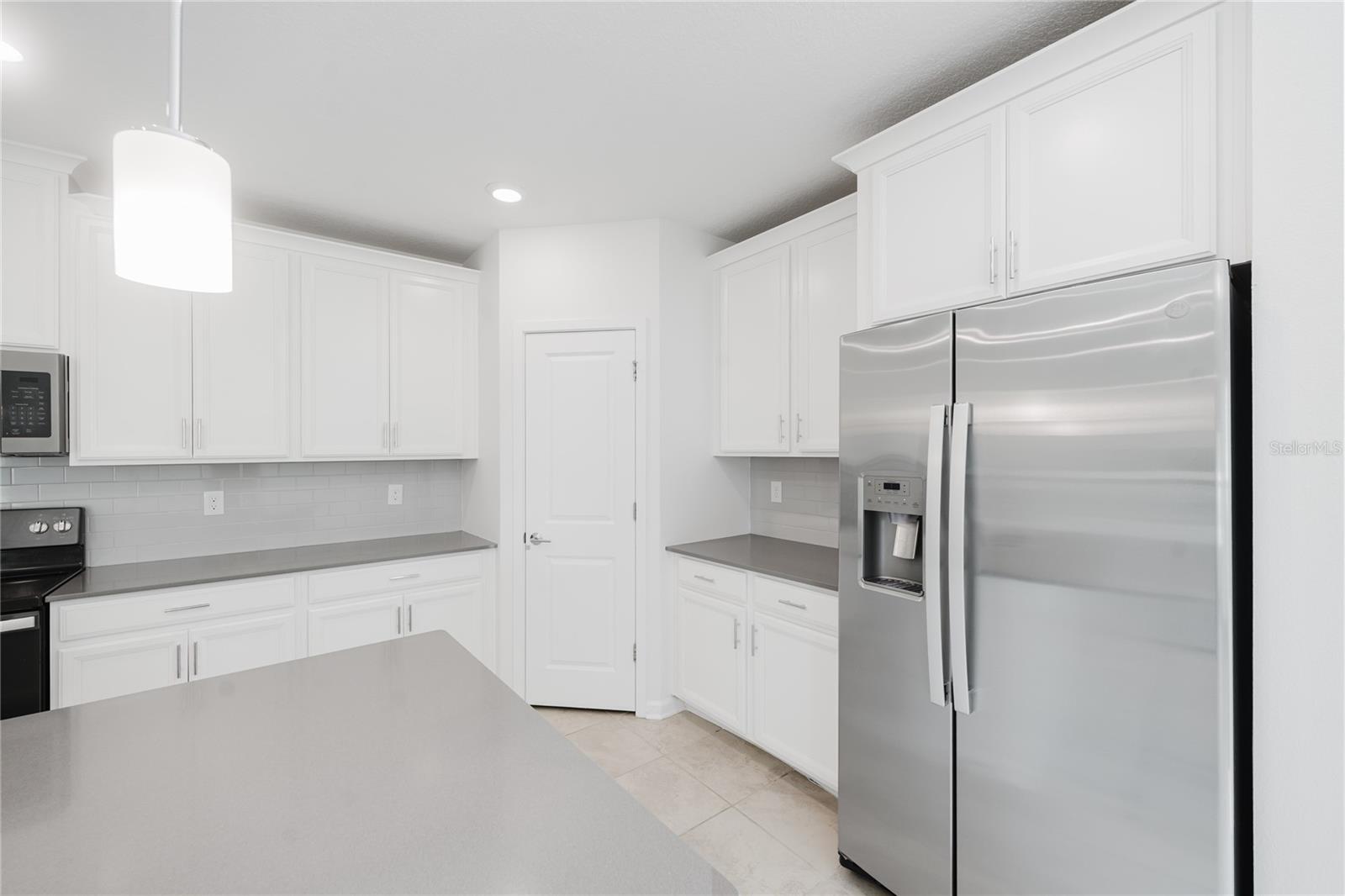 ARDEN PARK NORTH PH 4 - Residential Lease