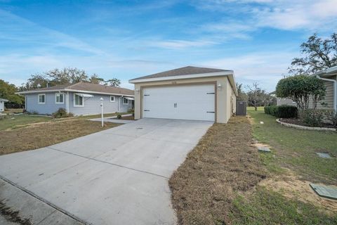 A home in FLORAL CITY