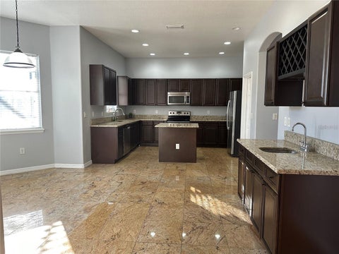 Tiny photo for 1735 Southern Oak Loop, Minneola, FL 34715 (MLS # G5119233)