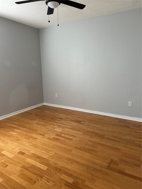 Tiny photo for 1735 Southern Oak Loop, Minneola, FL 34715 (MLS # G5119233)