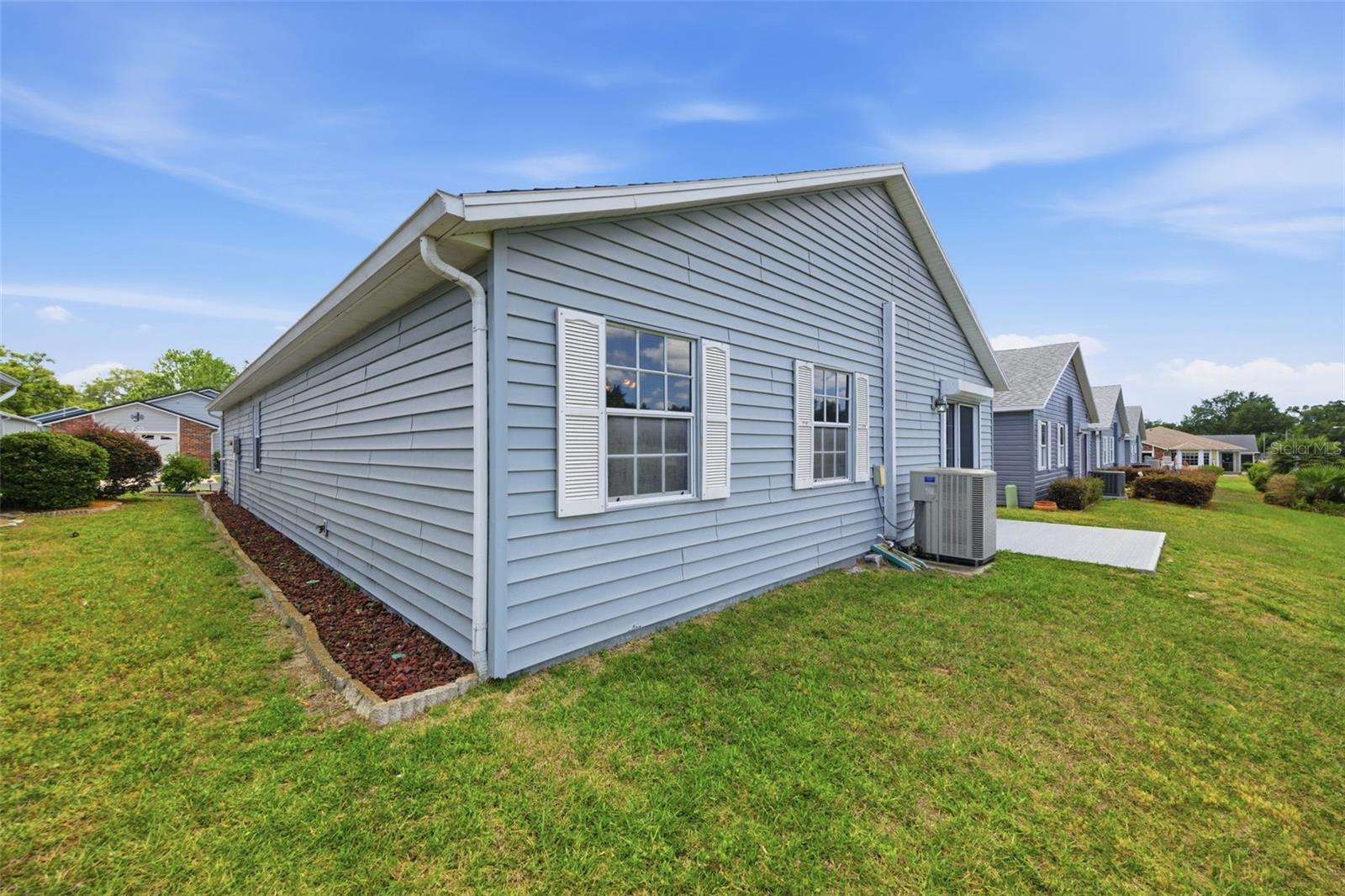 WEDGEWOOD MANOR PH 01 02 - Residential