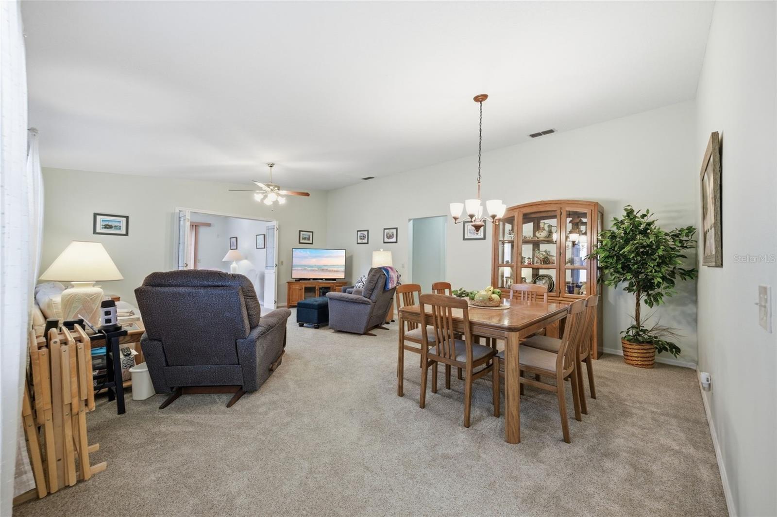 WEDGEWOOD MANOR PH 01 02 - Residential
