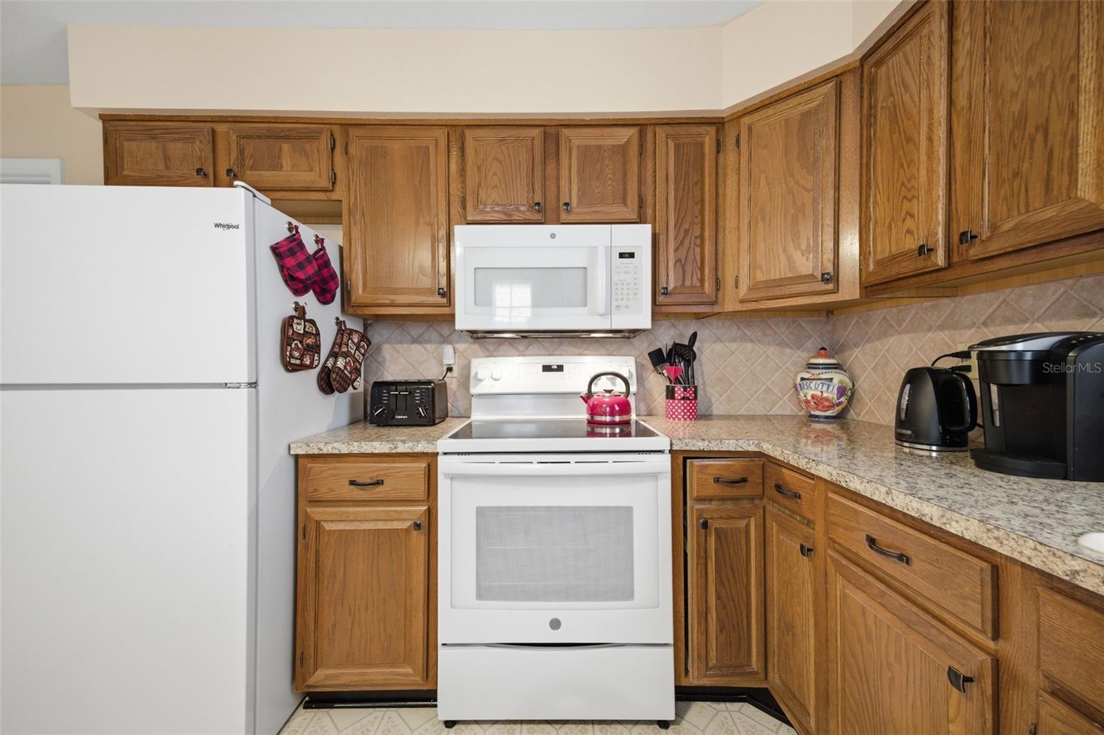 WEDGEWOOD MANOR PH 01 02 - Residential