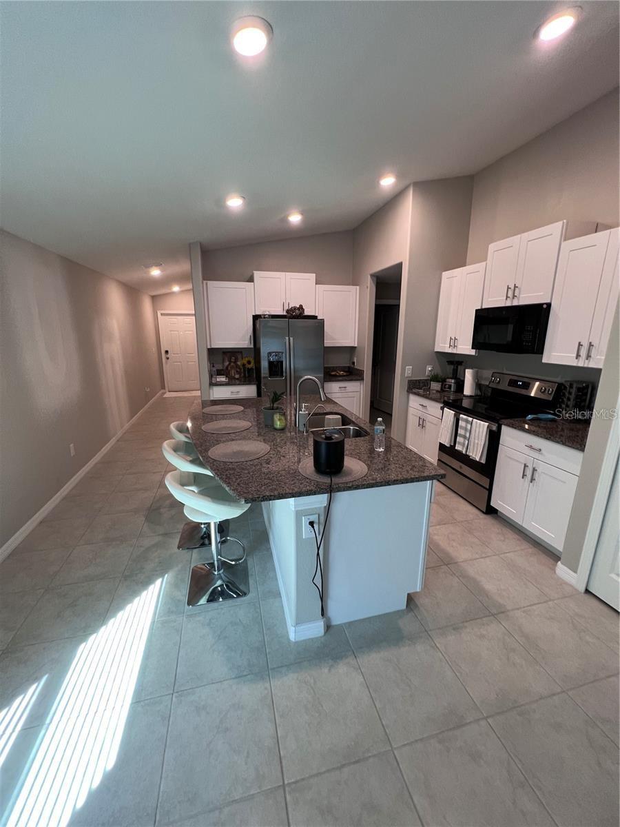 EPPERSON NORTH VILLAGE E-2 - Residential Lease