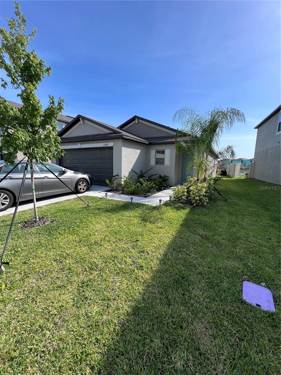 EPPERSON NORTH VILLAGE E-2 - Residential Lease