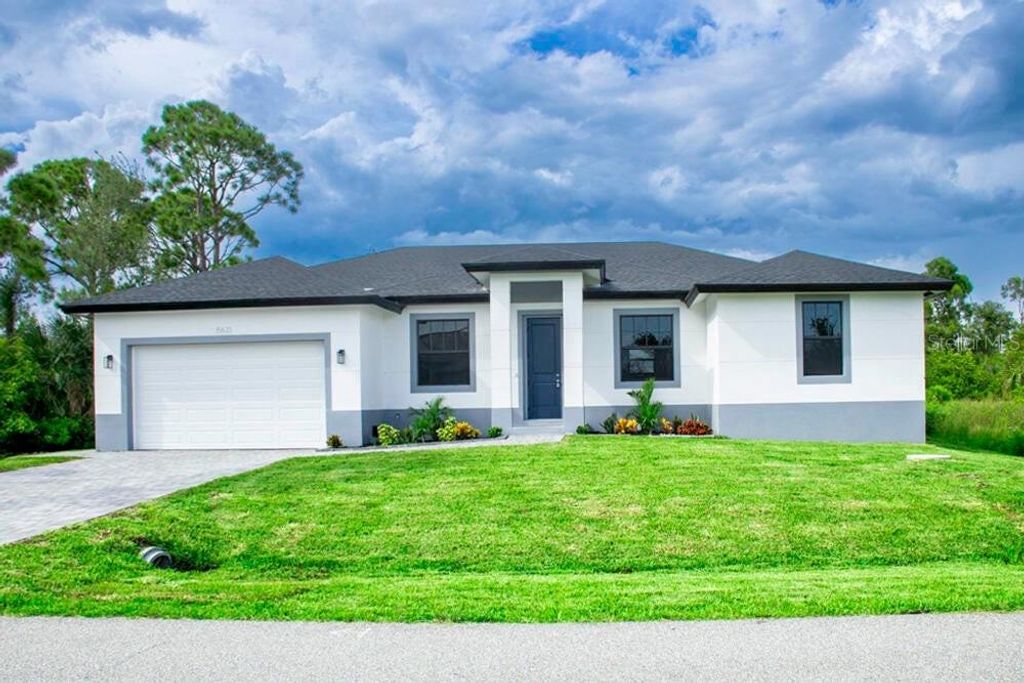 Photo of 15633 Lakeland Circle, Port Charlotte, FL 33981 (MLS # O6388465)