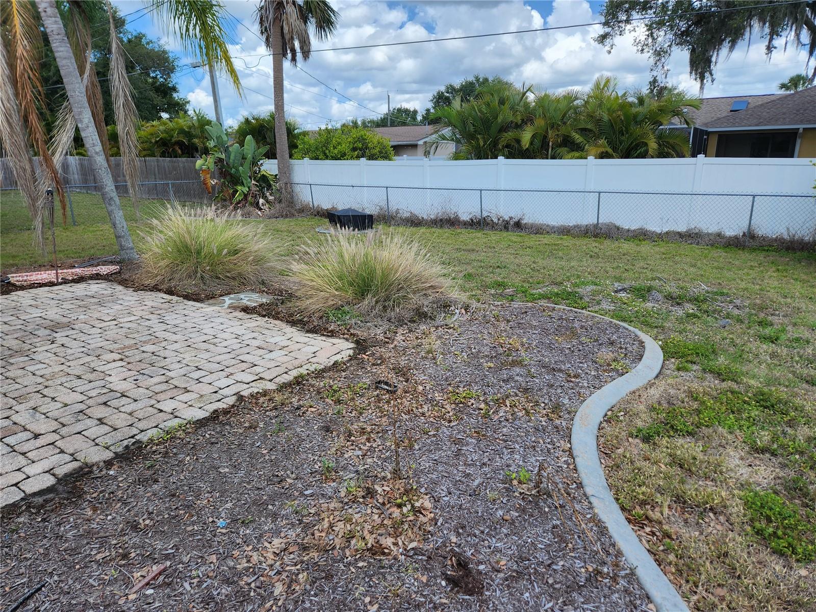 Photo 9 of 34 of 1409 SHEEHAN BOULEVARD house