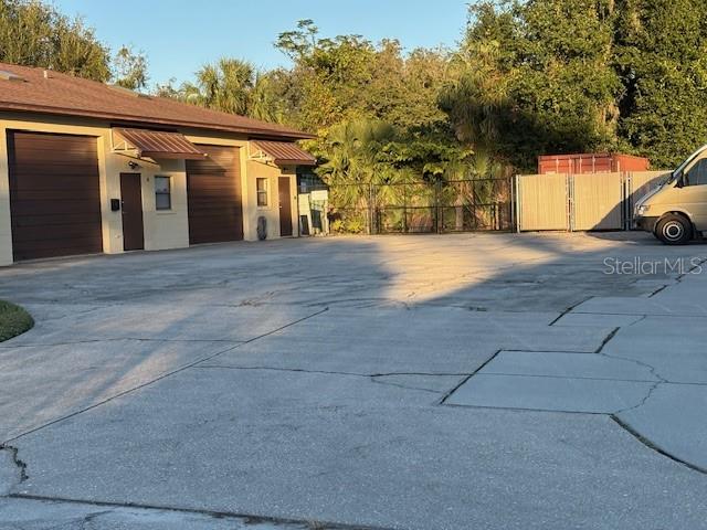 WOODLAND HGTS - Commercial Lease