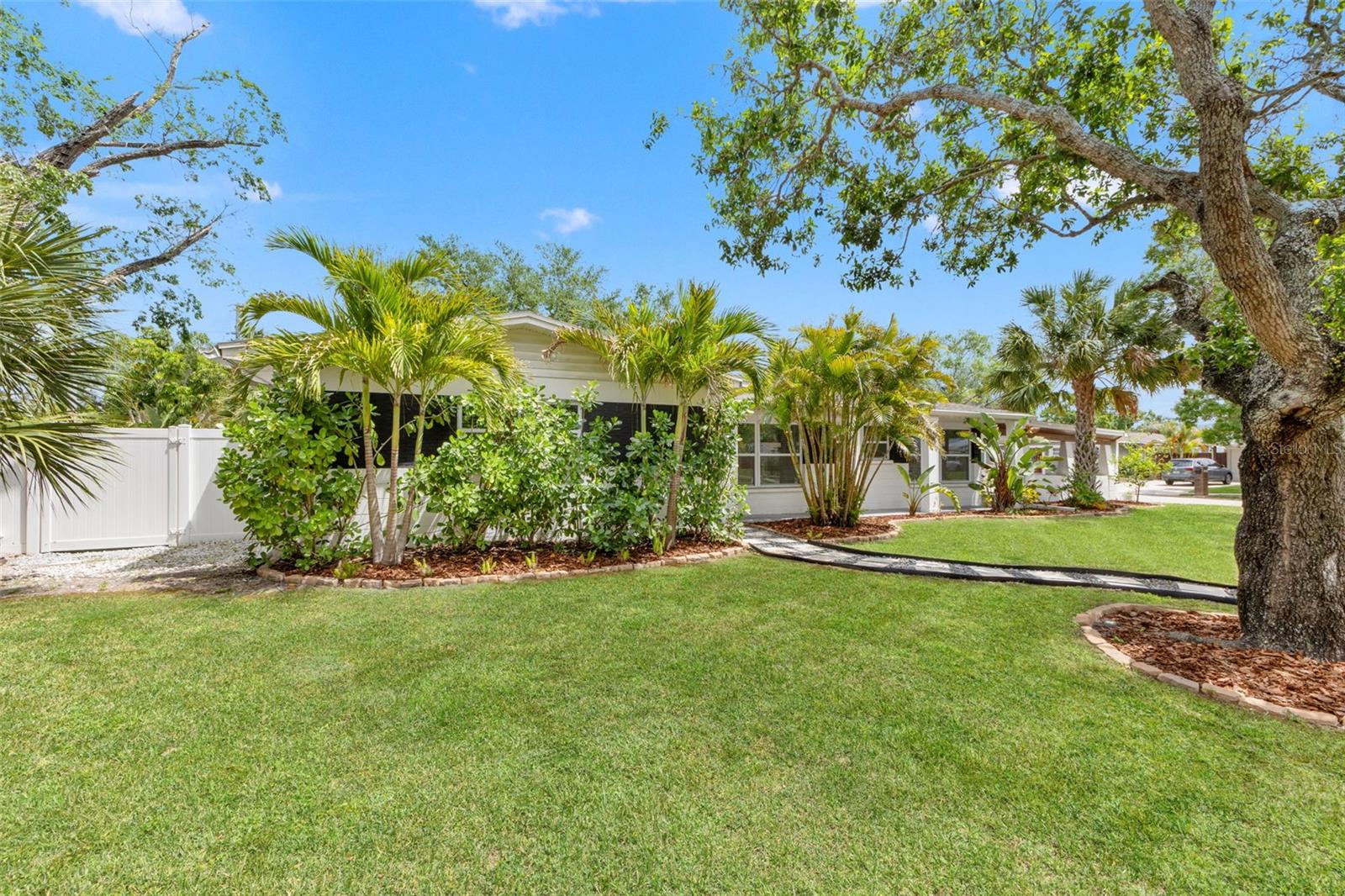 GUERNSEY ESTATES - Residential