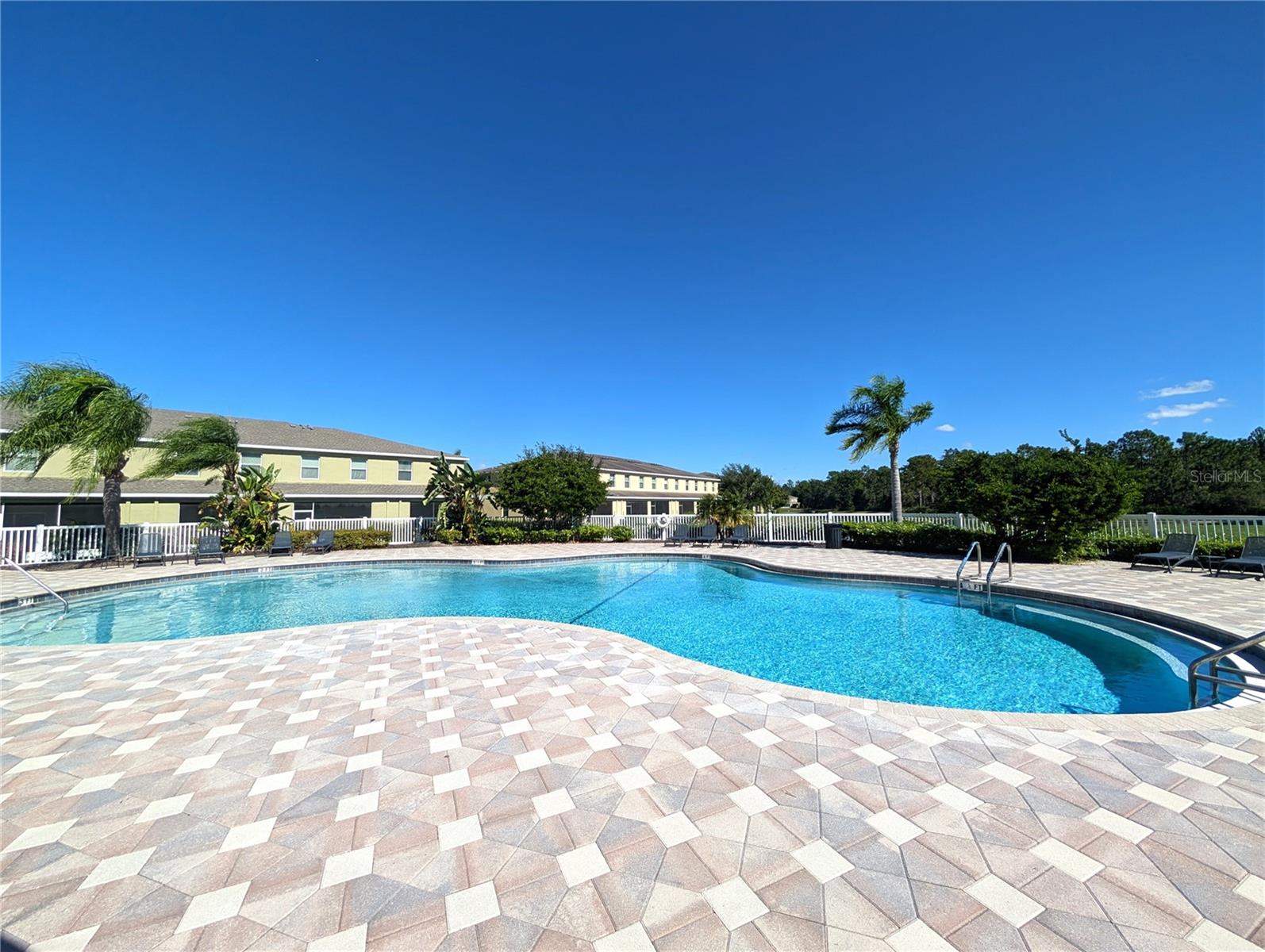 HAMMOCKS - Residential Lease