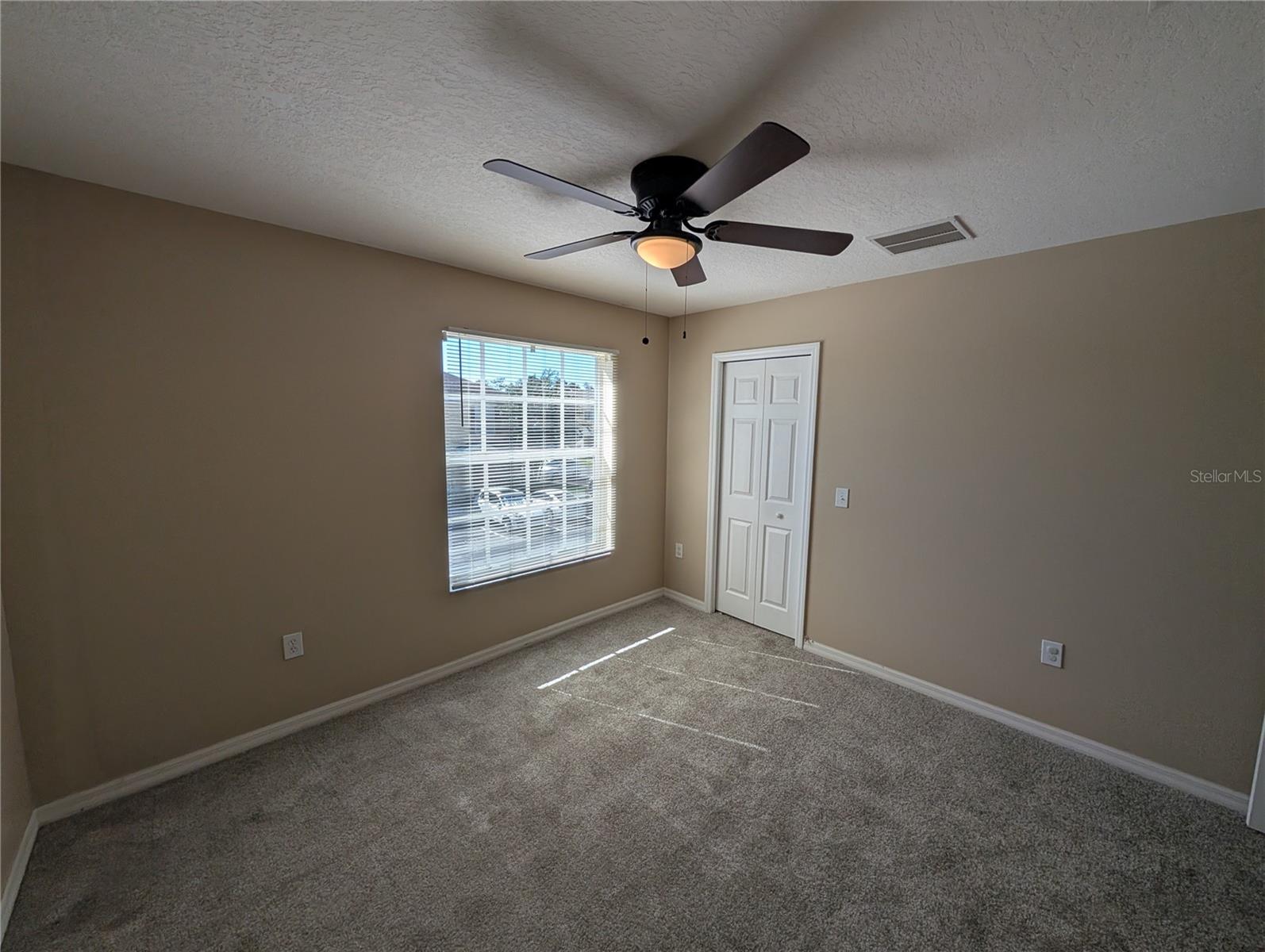 HAMMOCKS - Residential Lease