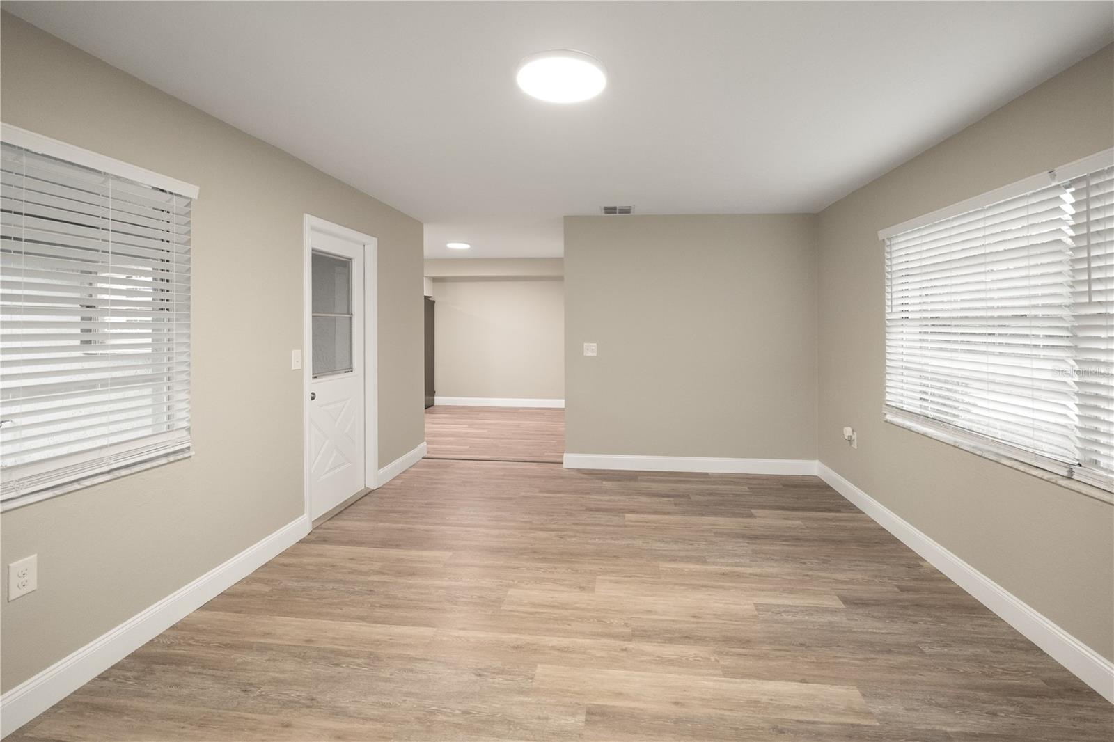 BEVERLY HILLS UNIT 07 - Residential