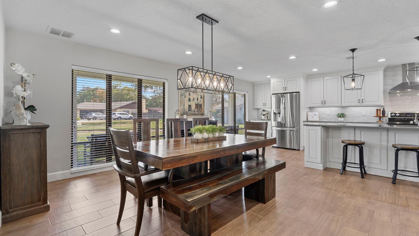 SABAL POINT WHISPER WOOD - Residential