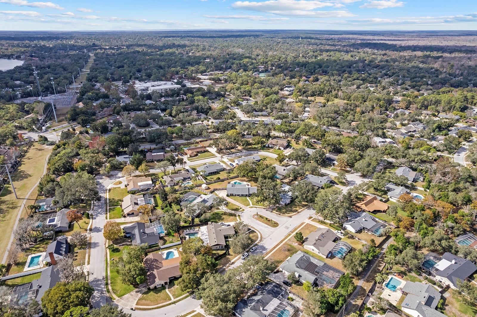 SABAL POINT WHISPER WOOD - Residential