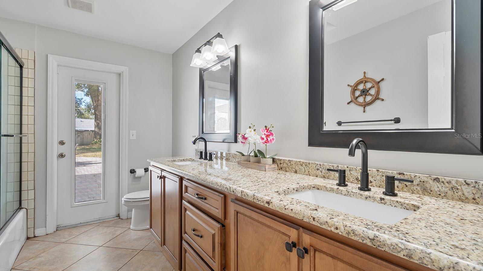 SABAL POINT WHISPER WOOD - Residential