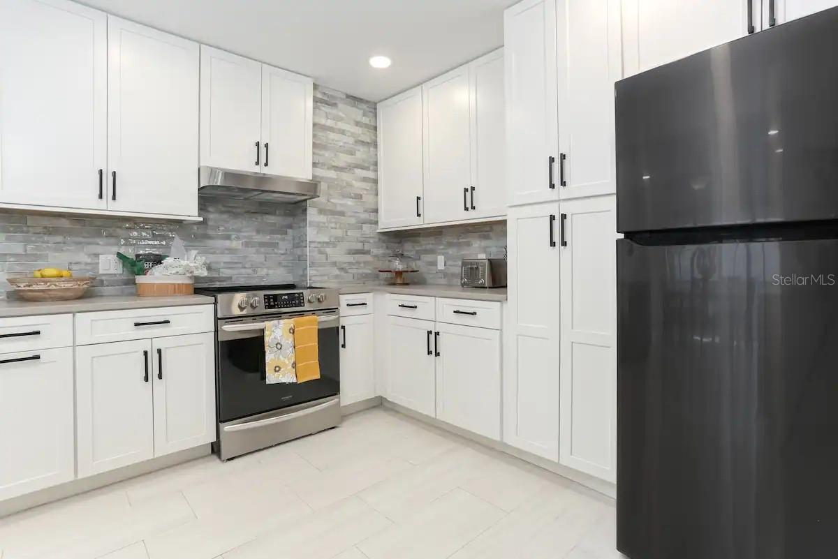 VIRGINIA PARK - Residential Lease