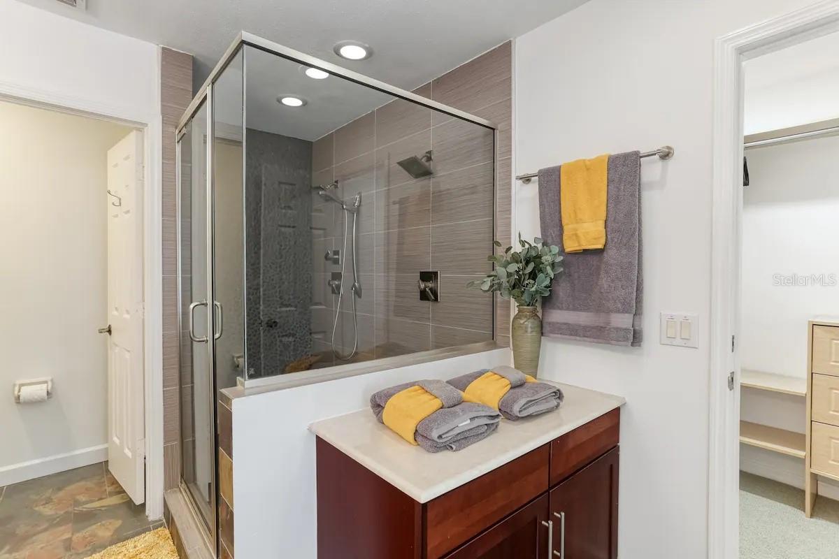 VIRGINIA PARK - Residential Lease
