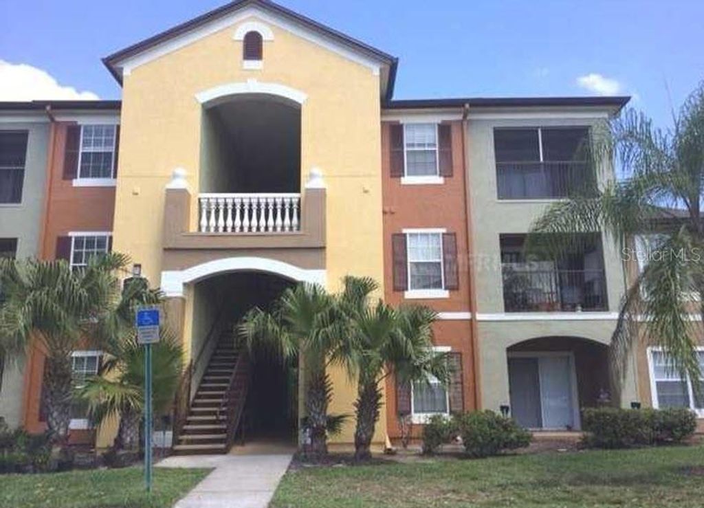 Photo of 738 Crest Pines Drive #734, Orlando, FL 32828 (MLS # O6407954)