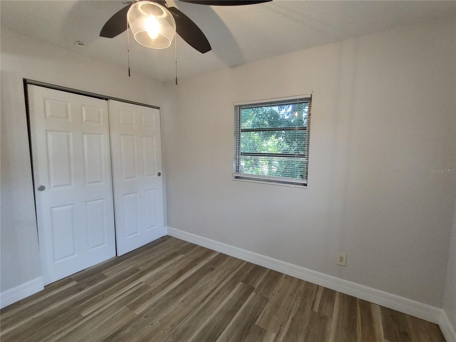 BOND LUMBER CO BLK 07-08 & 15-16 HOWRYS ADD DELAND - Residential Lease
