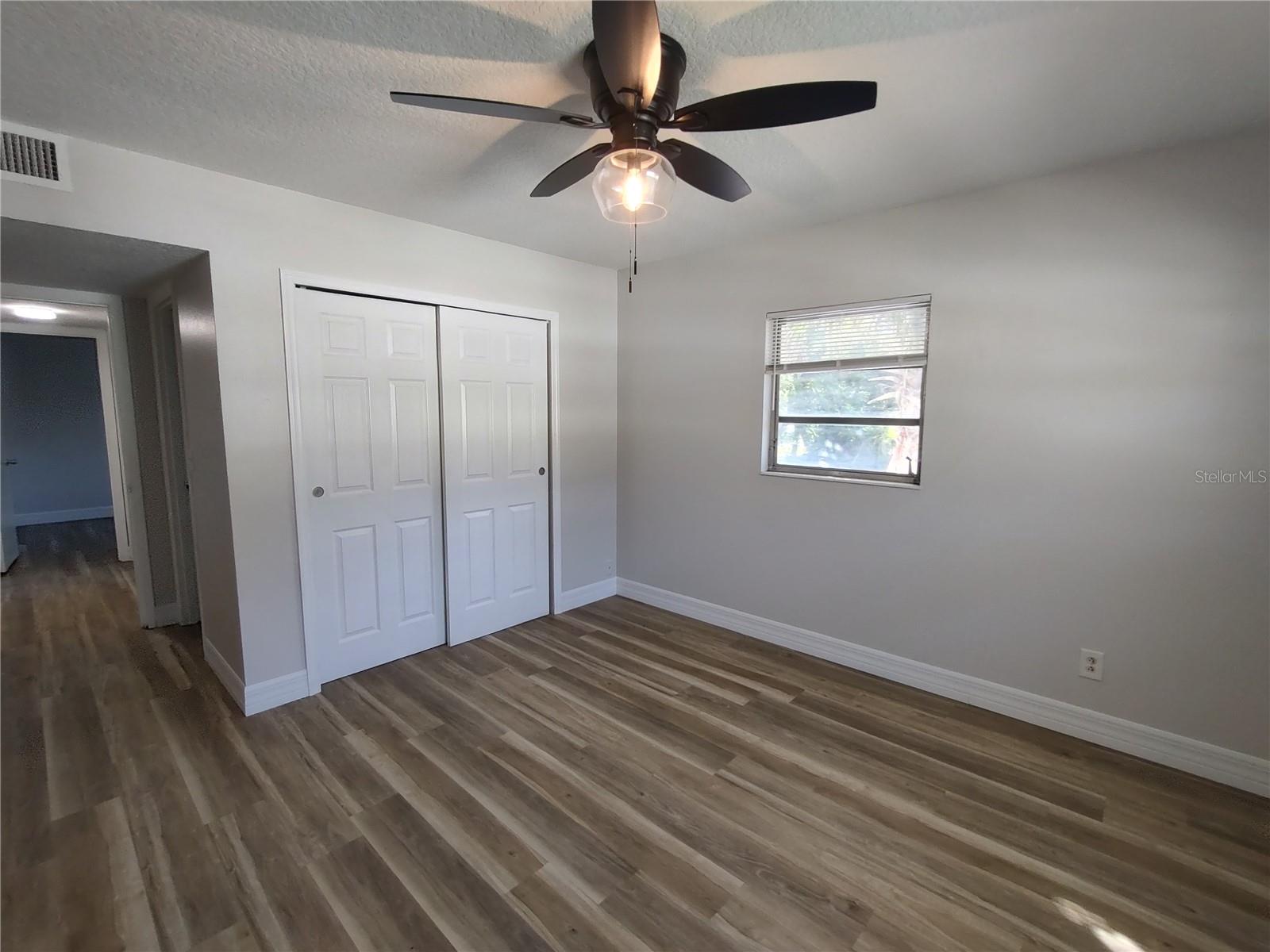 BOND LUMBER CO BLK 07-08 & 15-16 HOWRYS ADD DELAND - Residential Lease