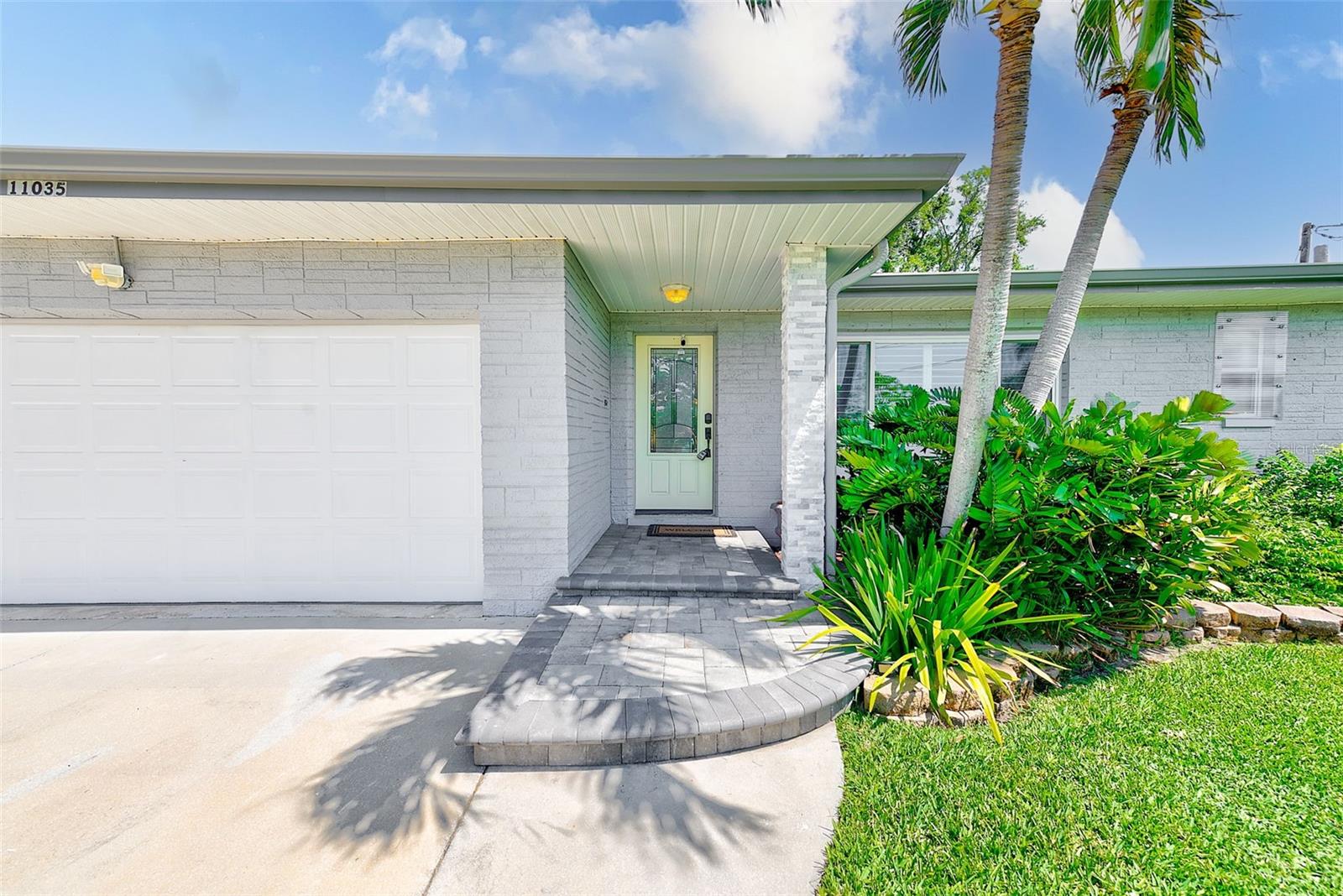 11035 HURON ROAD