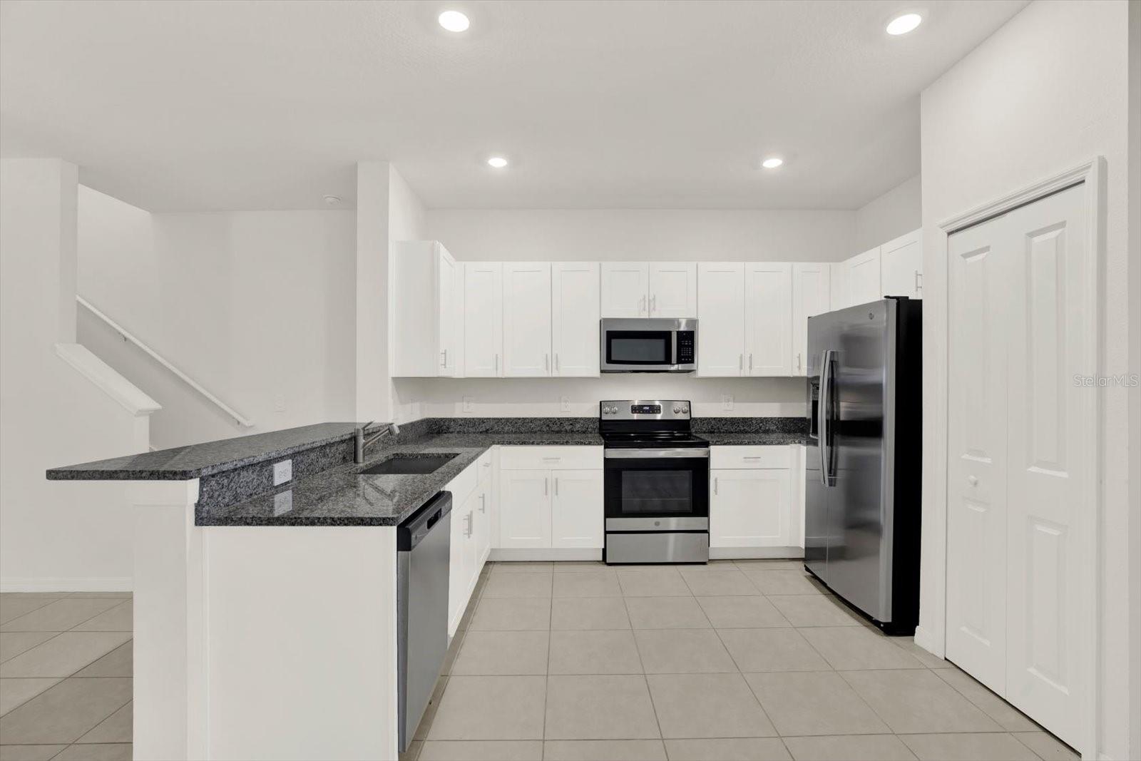 TOWNES/LK THOMAS PH 1 - Residential