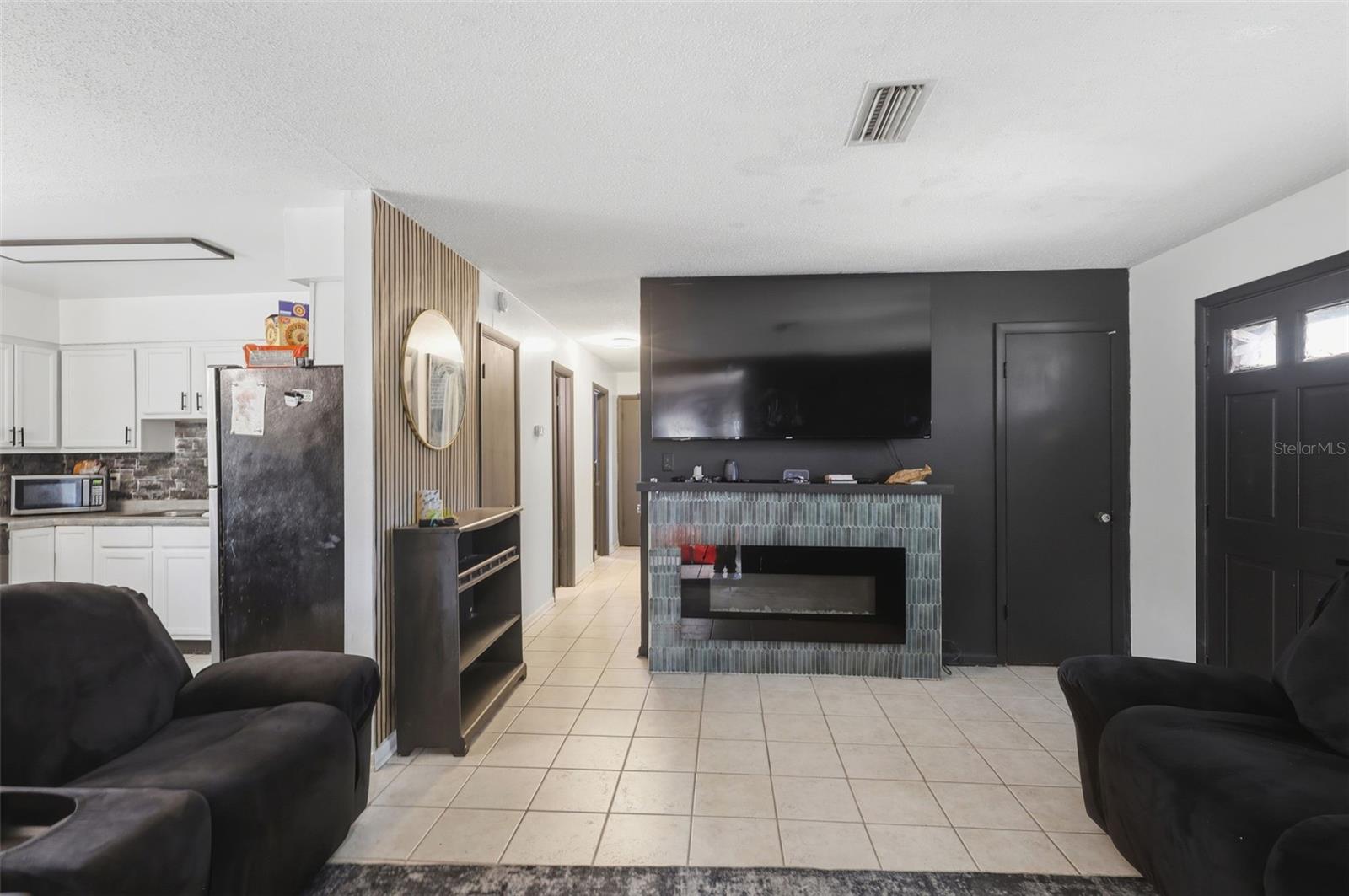 SHADEMOOR ACRES FIRST ADD - Residential