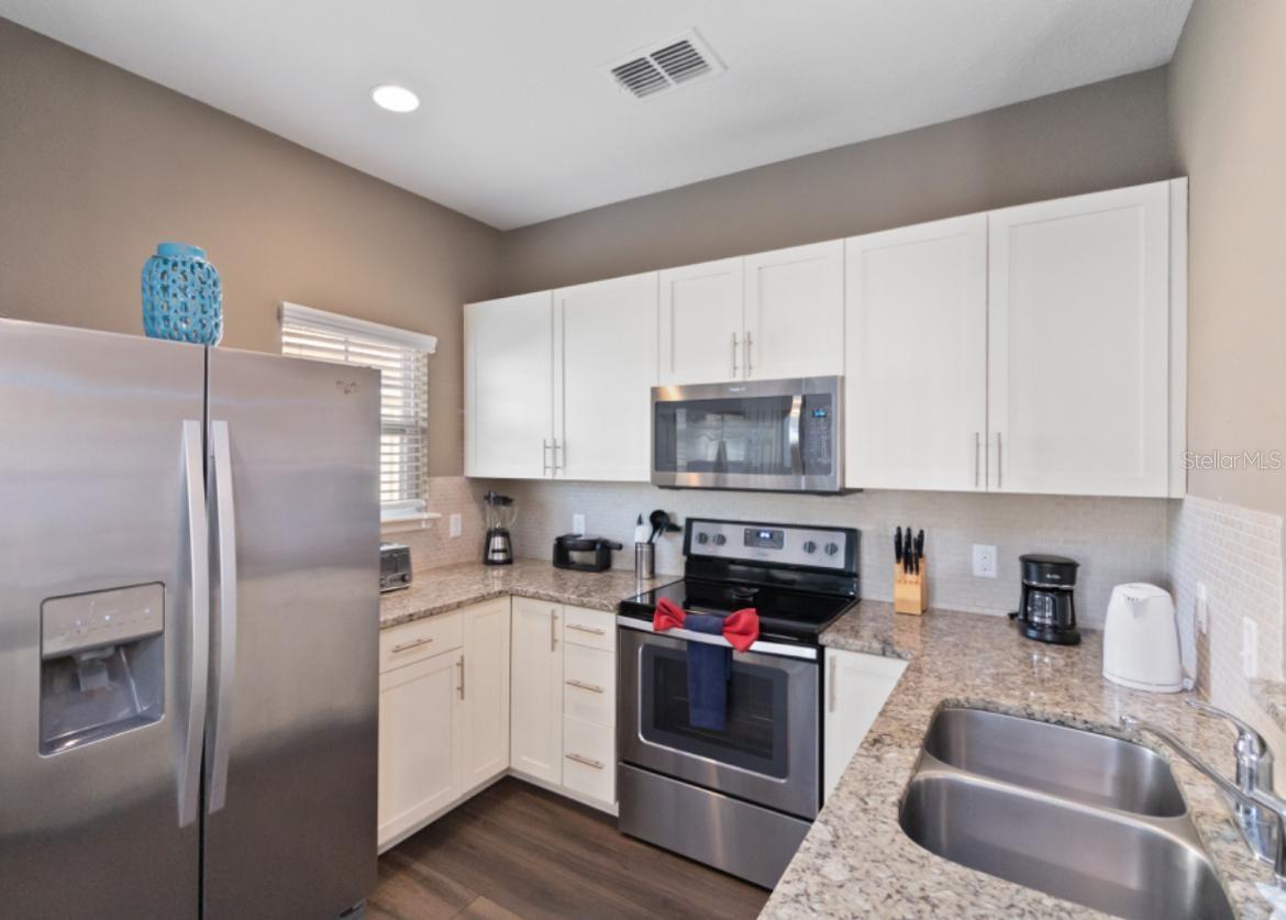 WEST LUCAYA VILLAGE - Residential Lease