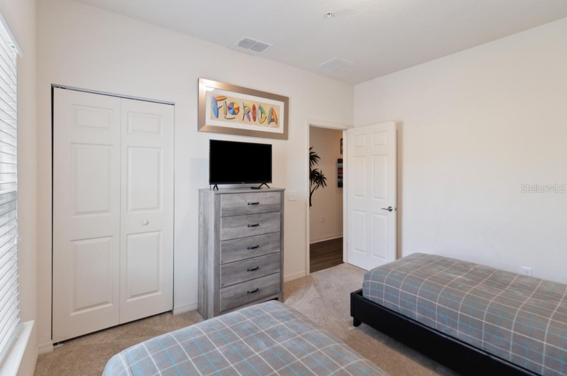 WEST LUCAYA VILLAGE - Residential Lease