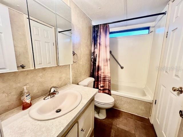 LEISURE LAKE VILLAGE CONDO - Residential Lease