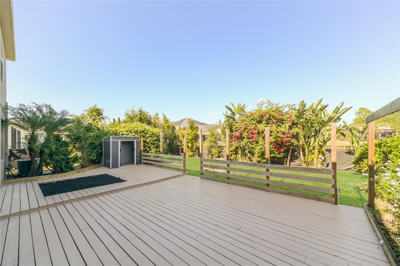 DRAYTON-PRESTON WOODS AT PROVIDENCE - Residential