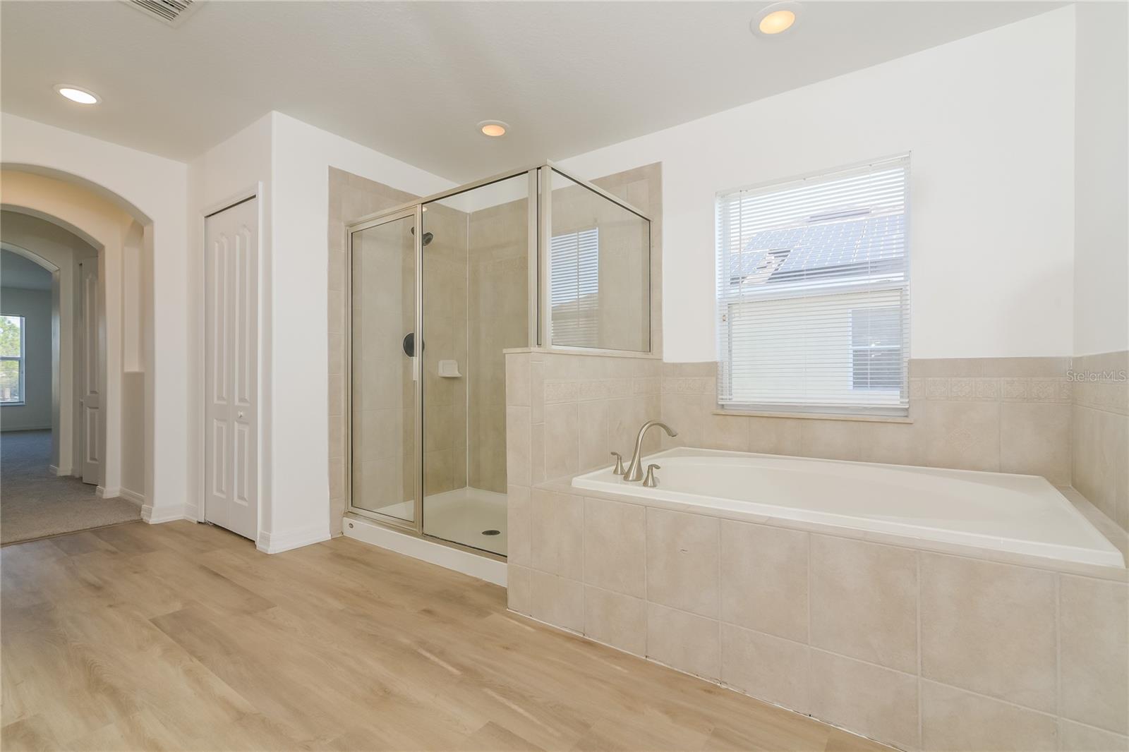 DRAYTON-PRESTON WOODS AT PROVIDENCE - Residential