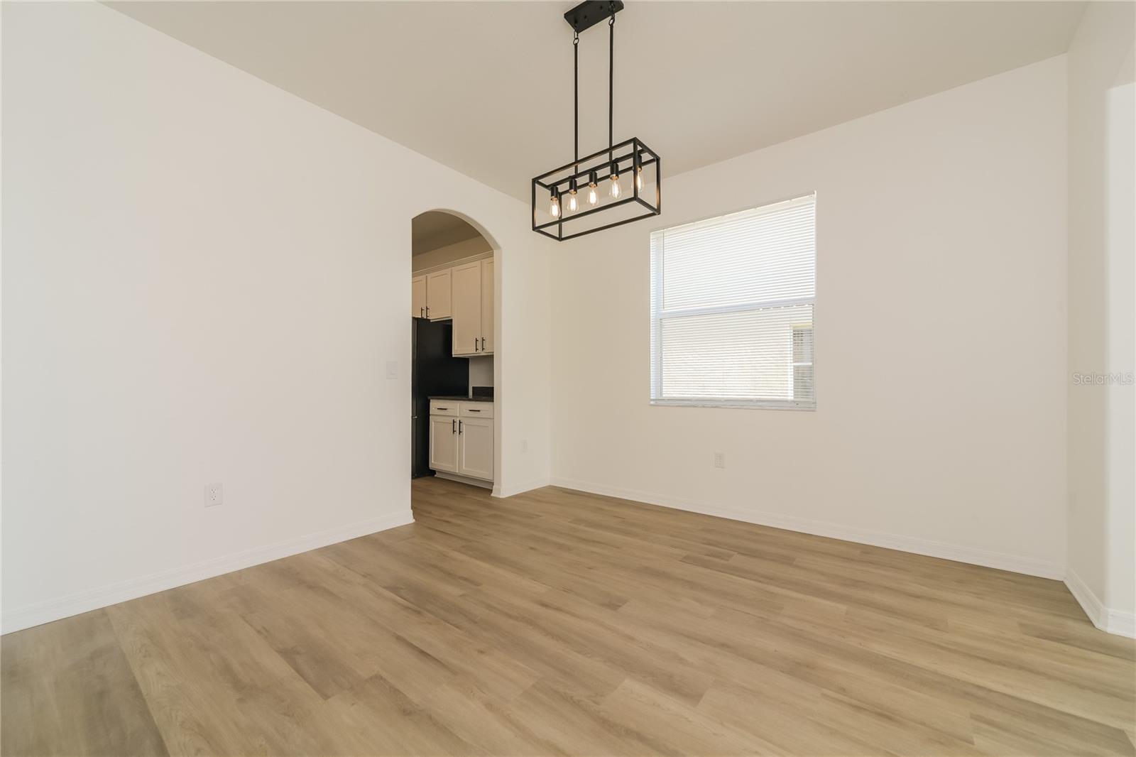 DRAYTON-PRESTON WOODS AT PROVIDENCE - Residential