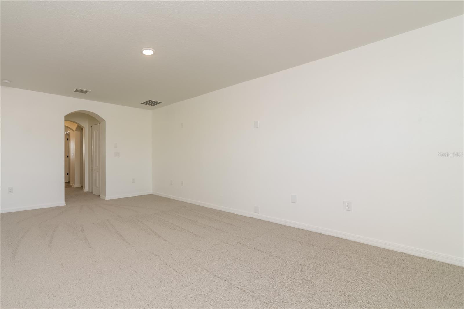 DRAYTON-PRESTON WOODS AT PROVIDENCE - Residential