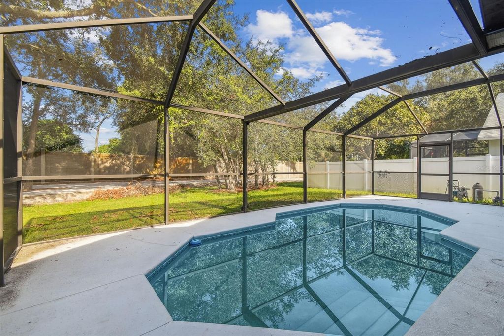 Photo of 7015 Colony Pointe Drive, Riverview, FL 33578 (MLS # TB8405813)