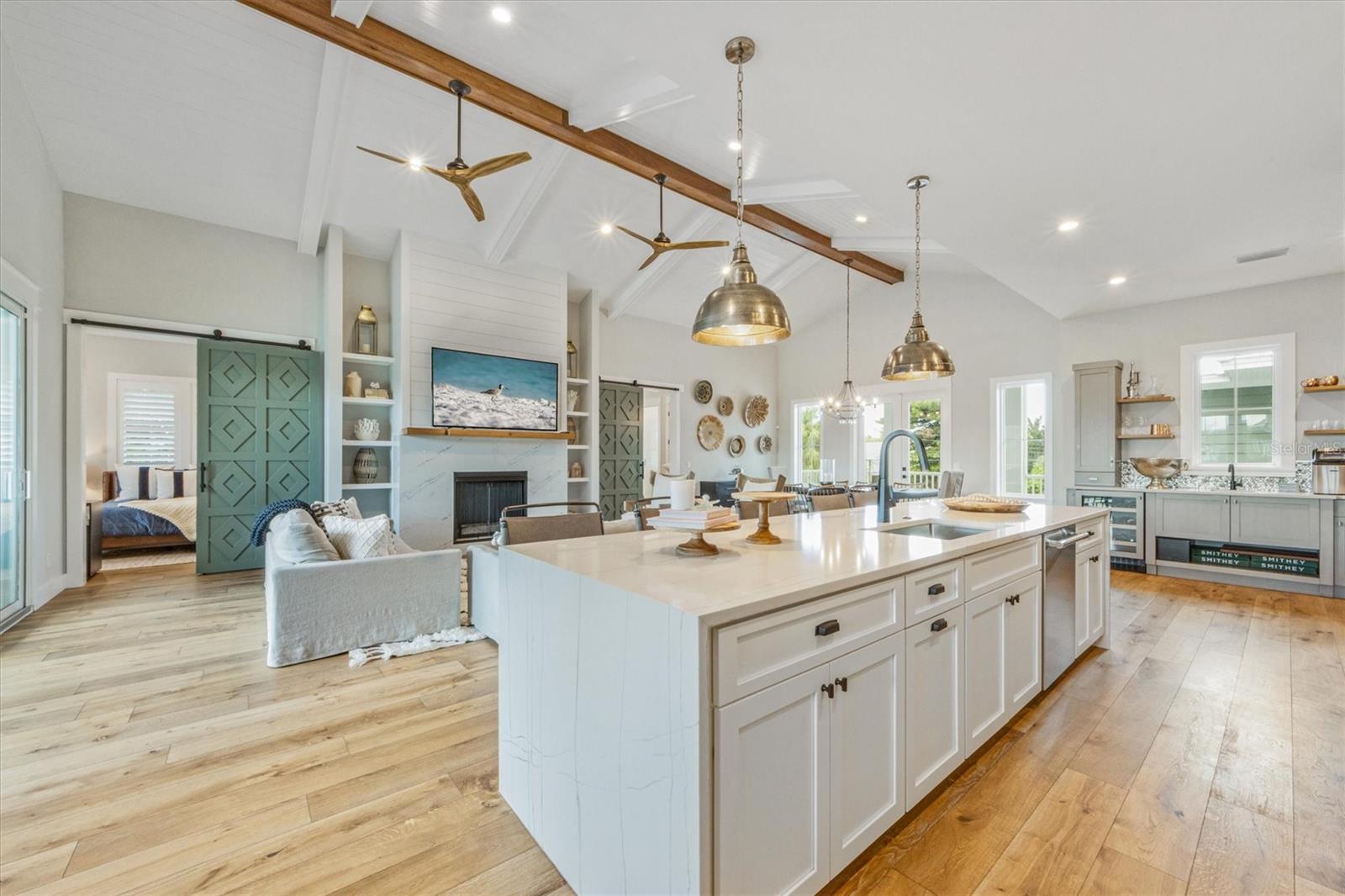 BIMINI BAY ESTATES - Residential